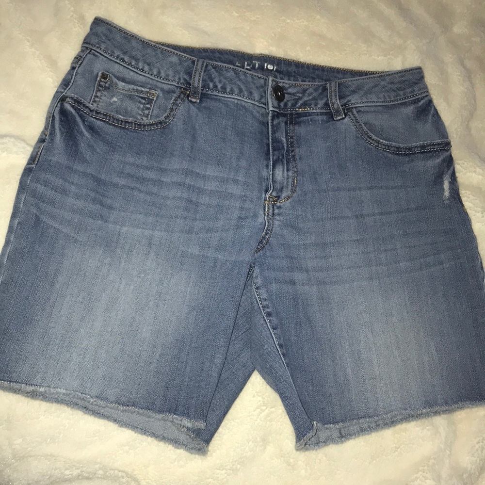 Apt. 9 Jean Shorts